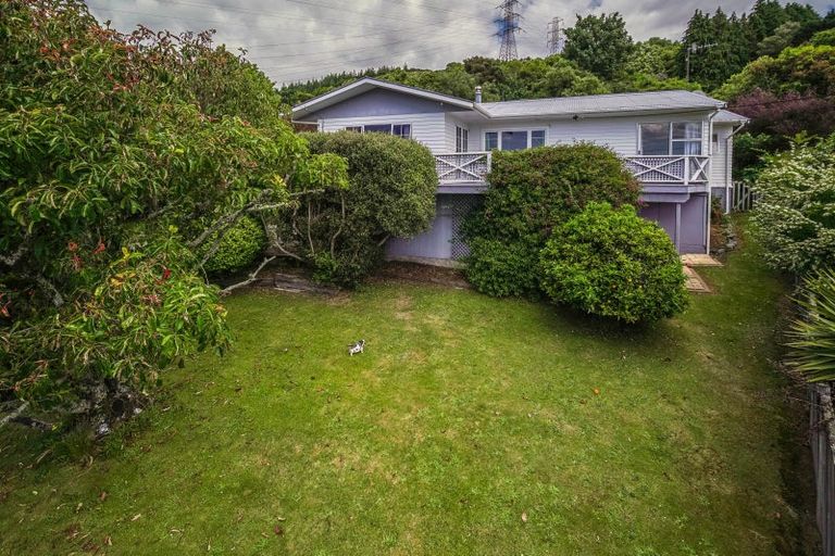 Photo of property in 16 Isel Place, Stoke, Nelson, 7011