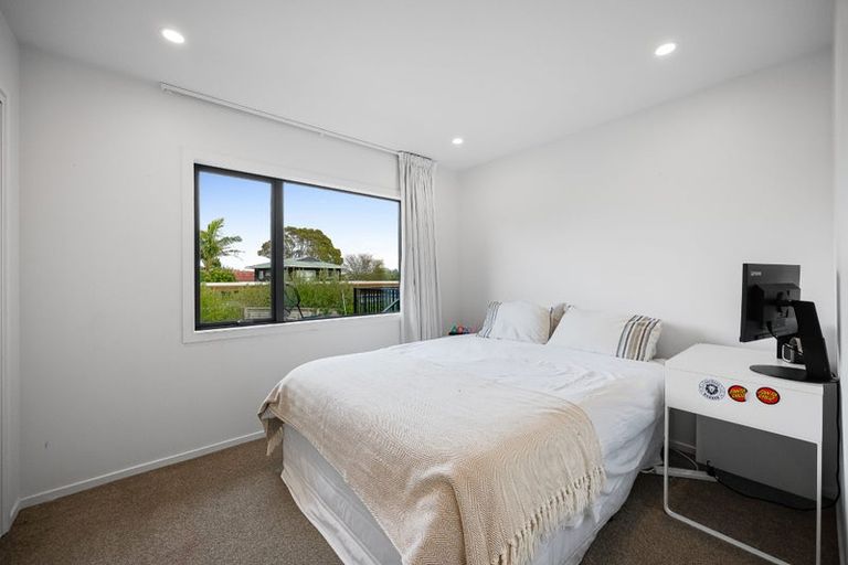 Photo of property in 85b Rosario Crescent, Red Beach, 0932