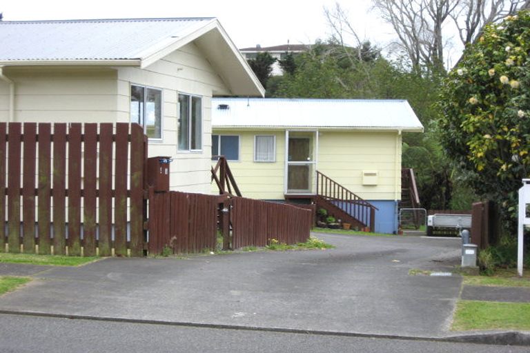 Photo of property in 4a Brixham Place, Merrilands, New Plymouth, 4312
