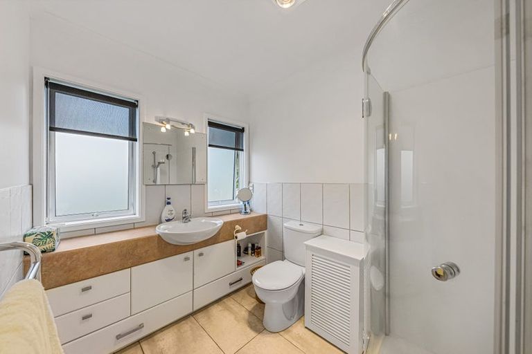 Photo of property in 9 San Marino Drive, Henderson, Auckland, 0612