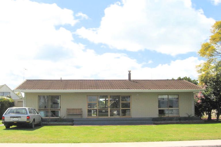 Photo of property in 75 Robinson Road, Whitianga, 3510