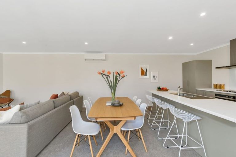 Photo of property in 12 Sholto Duncan Crescent, Halswell, Christchurch, 8025