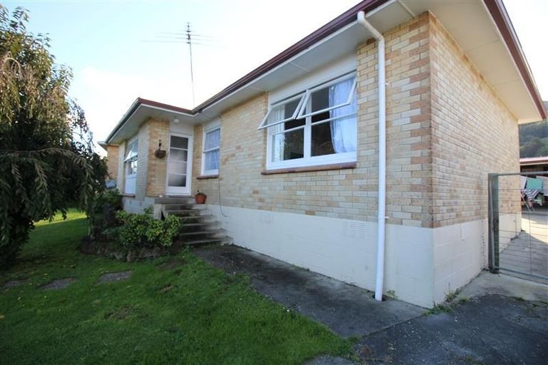 Photo of property in 37 Turner Drive, Western Heights, Rotorua, 3015