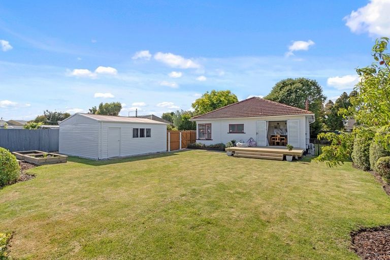 Photo of property in 80 Springs Road, Hornby, Christchurch, 8042