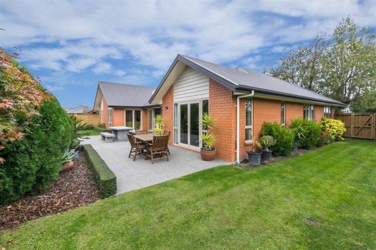 Photo of property in 1 Chanel Place, Prebbleton, 7604