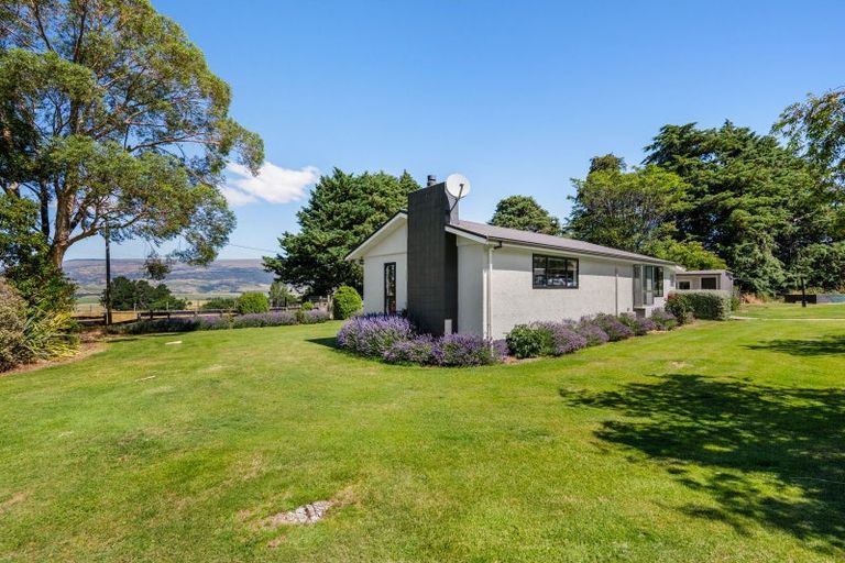 Photo of property in 1997 Luggate-cromwell Road, Queensberry, Cromwell, 9383