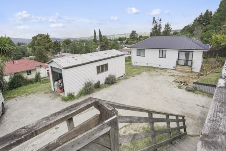 Photo of property in 100 Old Quarry Road, Selwyn Heights, Rotorua, 3015