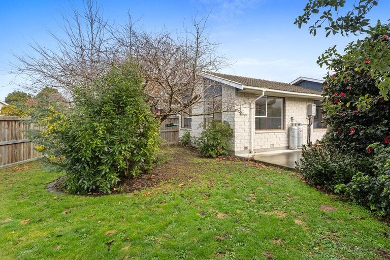 Photo of property in 14 Mckellar Place, Hornby, Christchurch, 8042