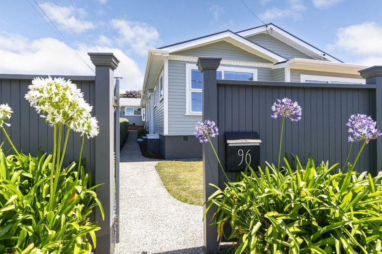 Photo of property in 96 Cashmere Avenue, Khandallah, Wellington, 6035