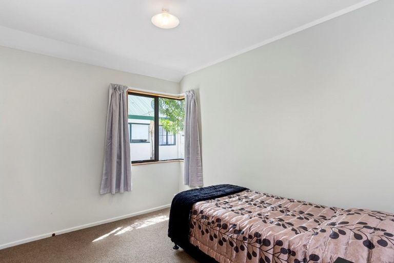 Photo of property in 1b London Place, Judea, Tauranga, 3110