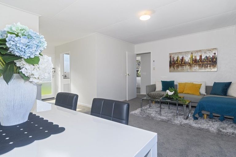 Photo of property in 2b Slade Street, Greerton, Tauranga, 3112