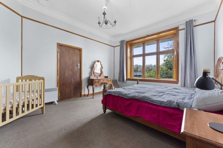 Photo of property in 298 Ruahine Street, Terrace End, Palmerston North, 4410