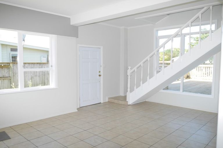 Photo of property in 56 Matene Street, Otaki, 5512