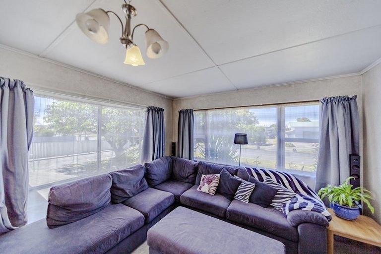 Photo of property in 69 Coverdale Street, Onekawa, Napier, 4110