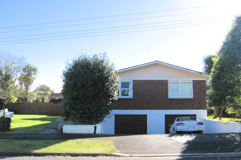 Photo of property in 3 Tauhara Drive, Queenwood, Hamilton, 3210