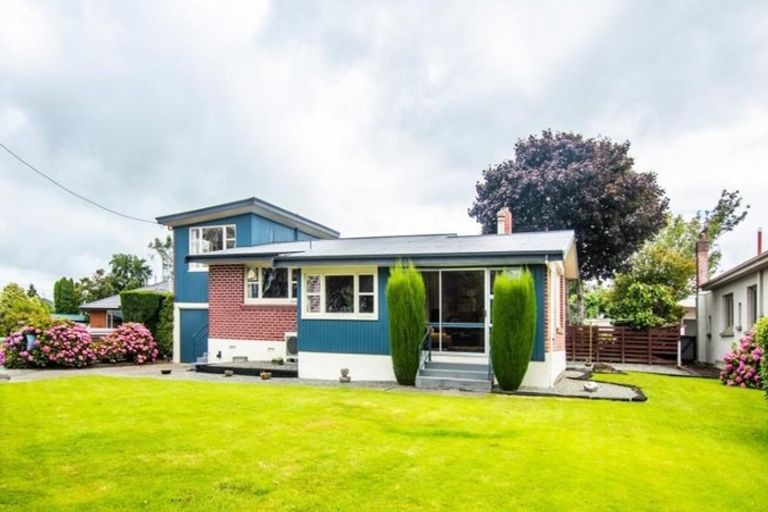 Photo of property in 326 Great North Road, Winton, 9720