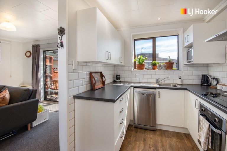 Photo of property in 5a Kent Place, Mosgiel, 9024