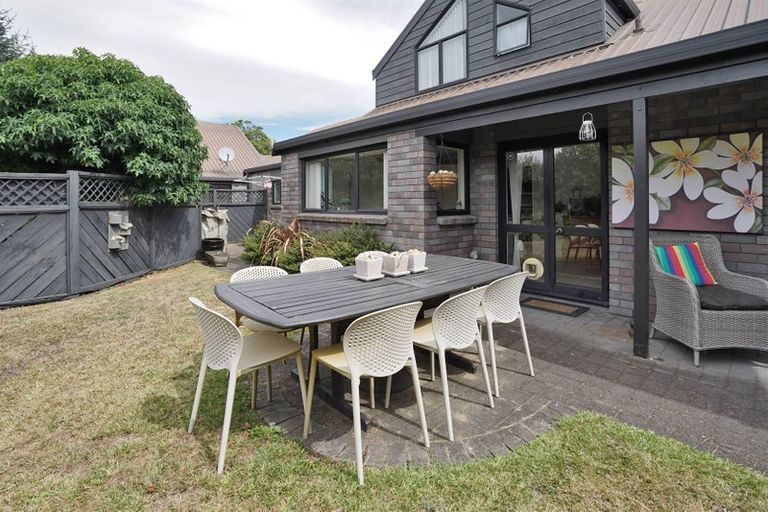 Photo of property in 32b Ashley Street, St Andrews, Hamilton, 3200