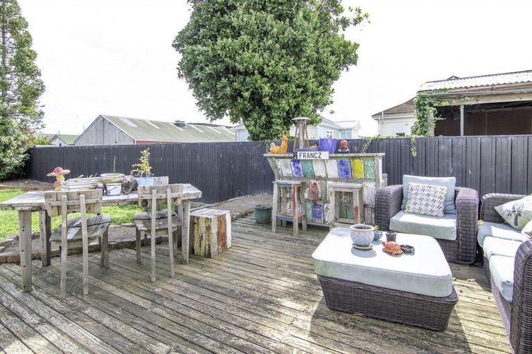 Photo of property in 6 Worcester Street, West End, Palmerston North, 4410