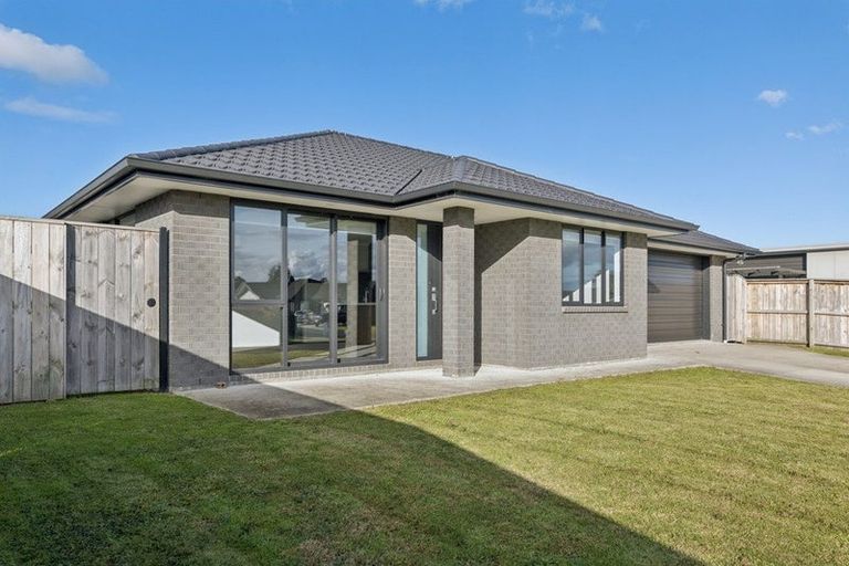 Photo of property in 10 Fernbird Avenue, Te Kauwhata, 3710