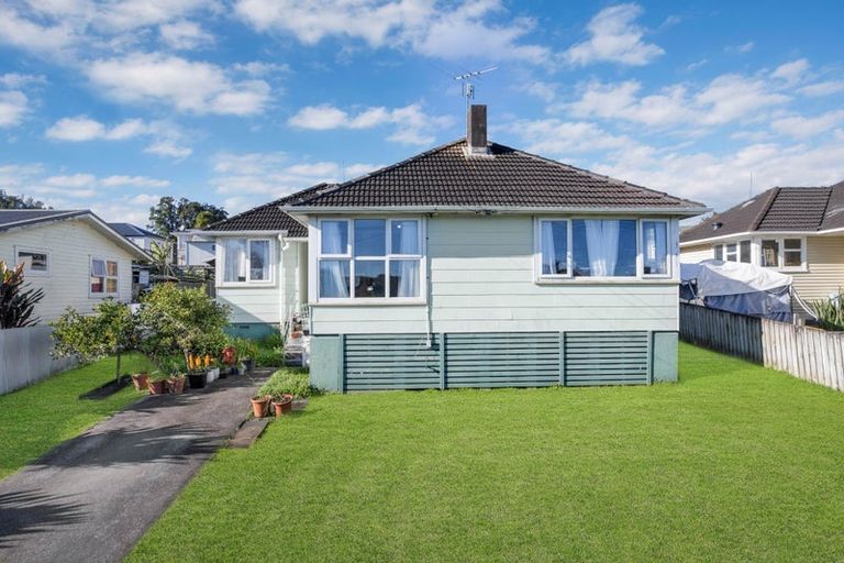 Photo of property in 113 Tennessee Avenue, Mangere East, Auckland, 2024