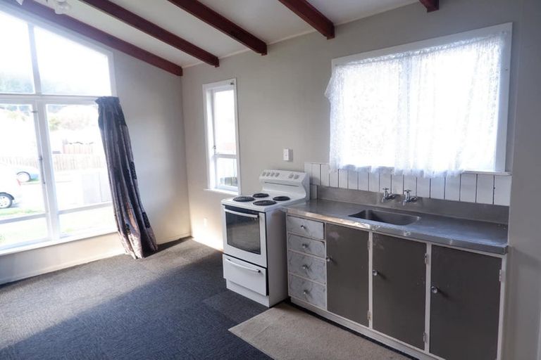 Photo of property in 61 Parenga Street, Wainuiomata, Lower Hutt, 5014