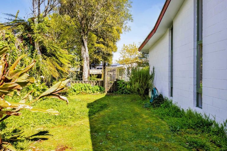 Photo of property in 11a Tawa Street, Inglewood, 4330