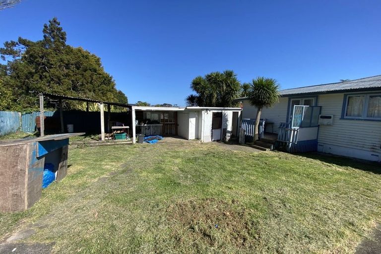 Photo of property in 10 Ribblesdale Road, Henderson, Auckland, 0612
