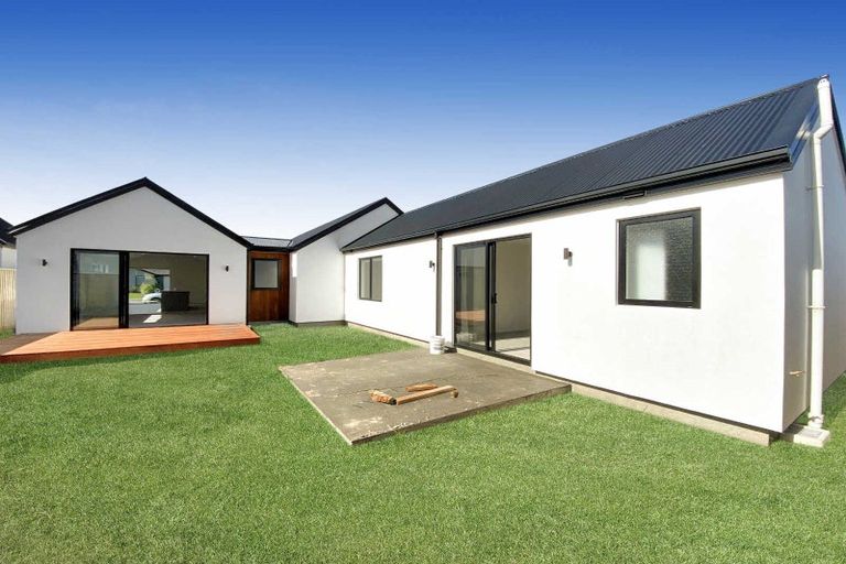 Photo of property in 8 Helen Place, Halswell, Christchurch, 8025