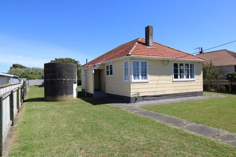 Photo of property in 34 Norbiton Road, Foxton, 4814