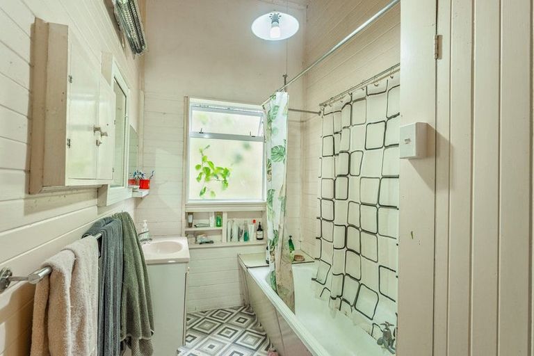 Photo of property in 5 Rangatira Street, Otaki, 5512