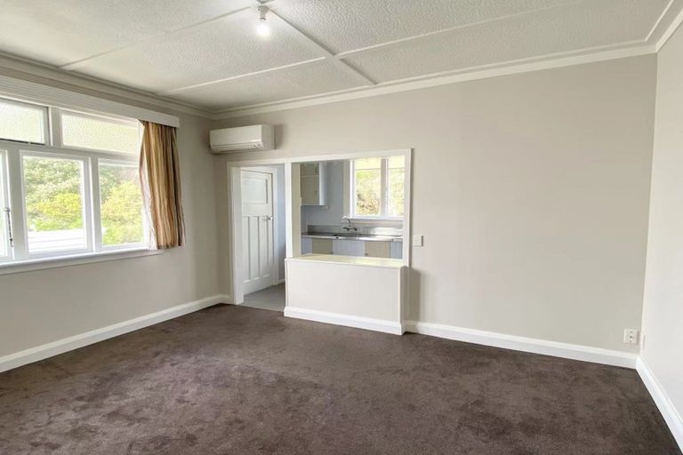 Photo of property in 200 Rongotai Road, Rongotai, Wellington, 6022