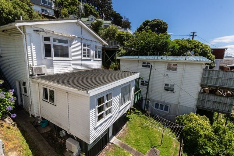 Photo of property in 97 Duncan Terrace, Kilbirnie, Wellington, 6022