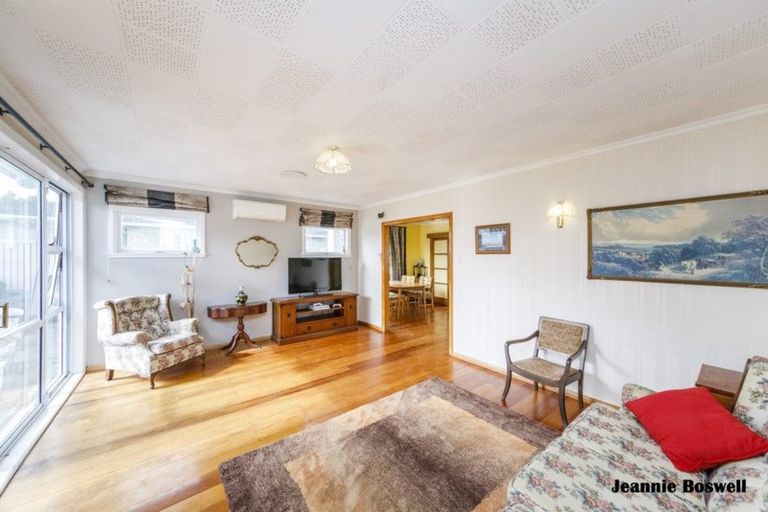 Photo of property in 28 Henare Street, West End, Palmerston North, 4412
