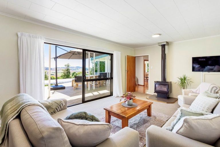 Photo of property in 16 Shipherd Road, Puni, Pukekohe, 2678