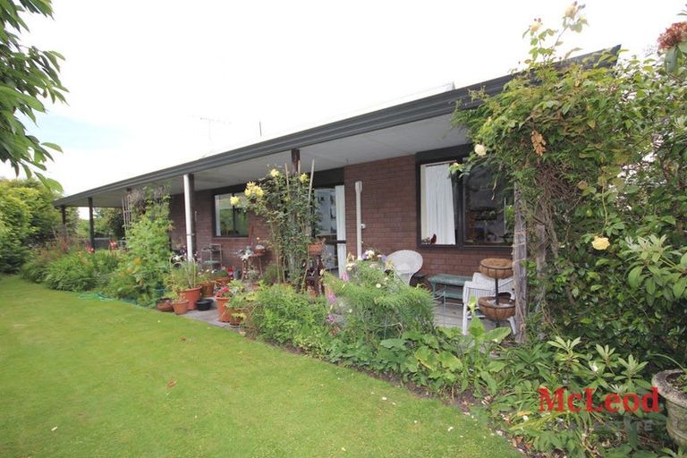 Photo of property in 12 Ferrier Place, Tinwald, Ashburton, 7700