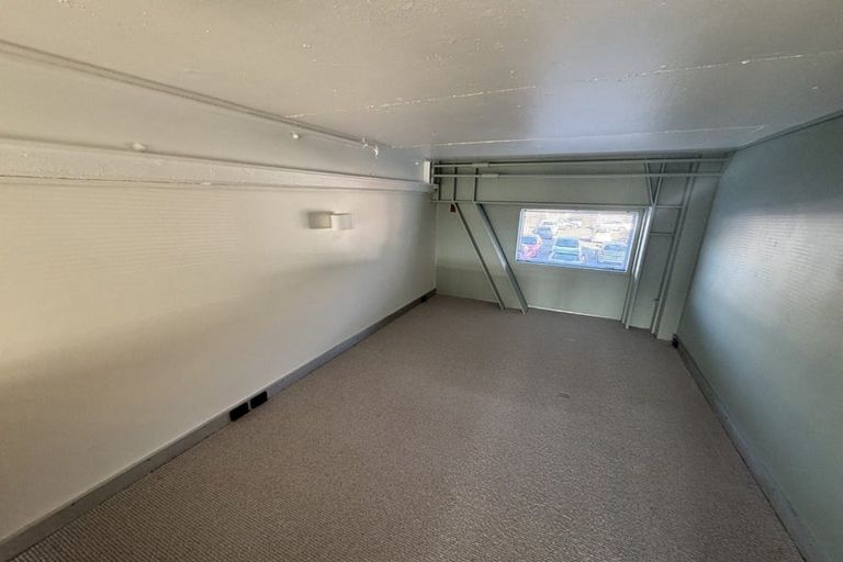 Photo of property in Qba Apartments, 1q/51 Webb Street, Mount Cook, Wellington, 6011
