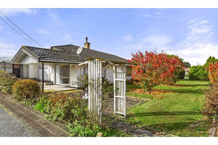 Photo of property in 4 Mccarthy Street, Waihou, Te Aroha, 3393