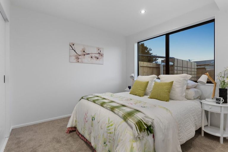 Photo of property in 937f Whangaparaoa Road, Manly, Whangaparaoa, 0930