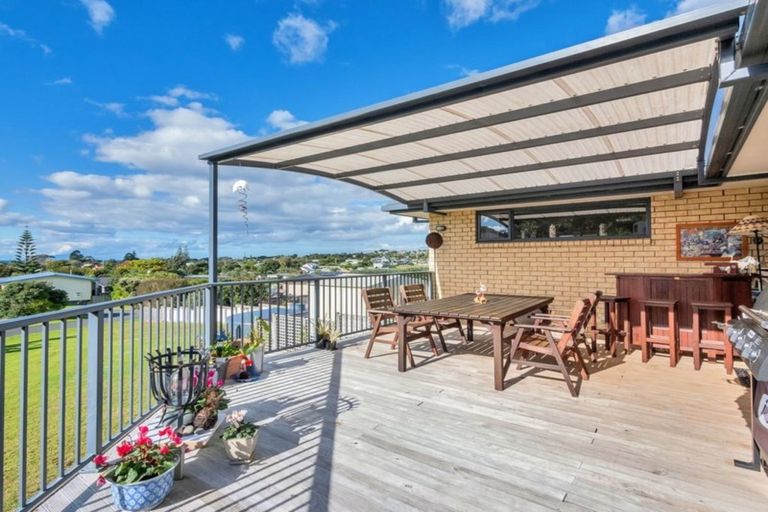 Photo of property in 16 Driftwood Place, Mangawhai Heads, Mangawhai, 0505