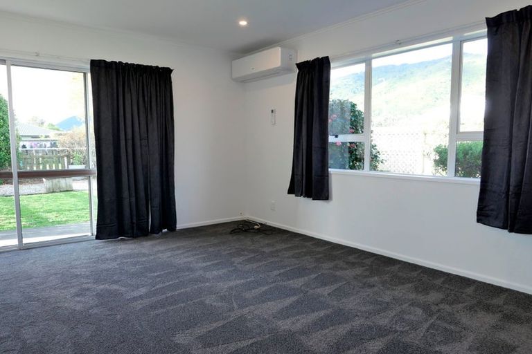Photo of property in 7a Belvedere Avenue, Waikanae, 5036