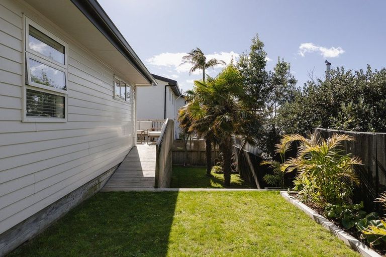 Photo of property in 1154b Papamoa Beach Road, Papamoa Beach, Papamoa, 3118