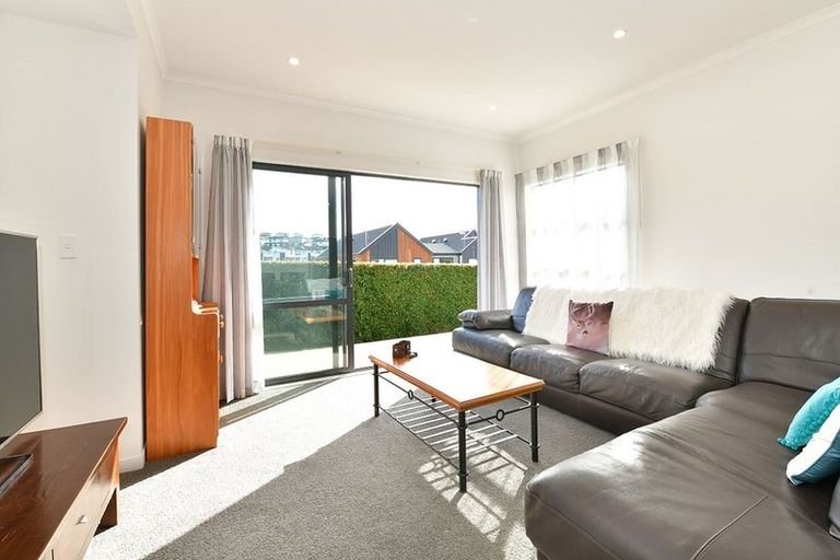 Photo of property in 36 Colonial Drive, Silverdale, 0932