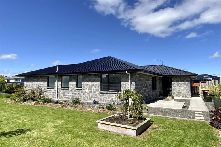 Photo of property in 42 Conway Crescent, Glengarry, Invercargill, 9810