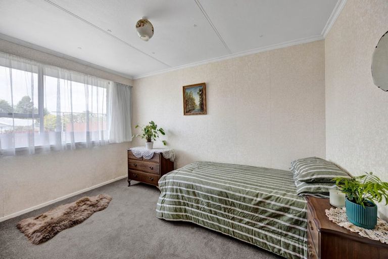 Photo of property in 3 Caesar Street, Stratford, 4332