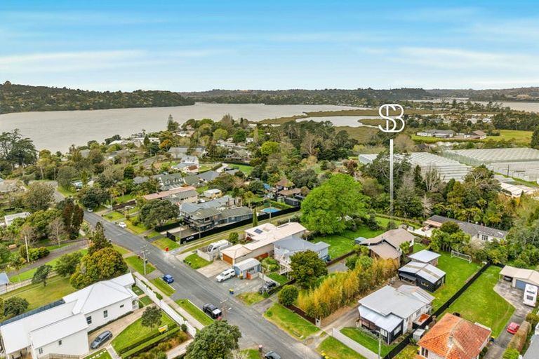 Photo of property in 24 Waimarie Road, Whenuapai, Auckland, 0618