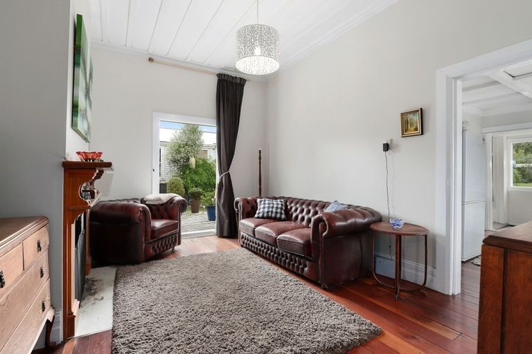 Photo of property in 12 Stanley Avenue, Te Aroha, 3320