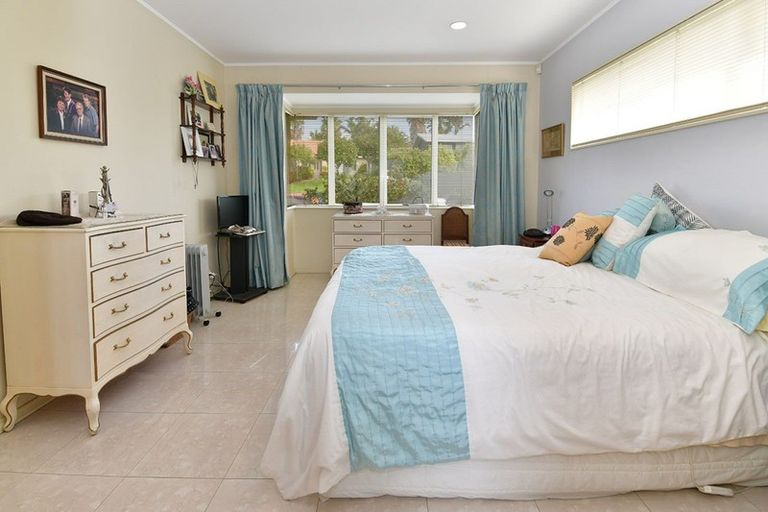 Photo of property in 3 Spinnaker Point, Manly, Whangaparaoa, 0930