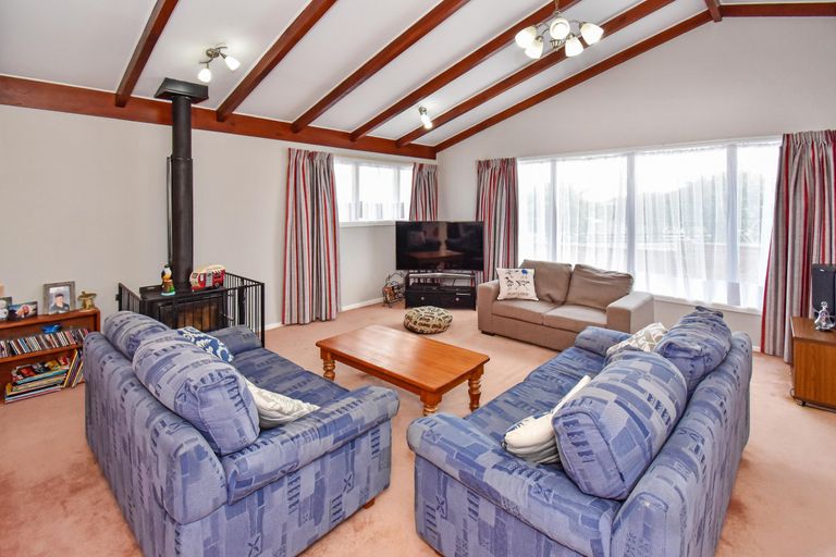 Photo of property in 151 Settlement Road, Papakura, 2110