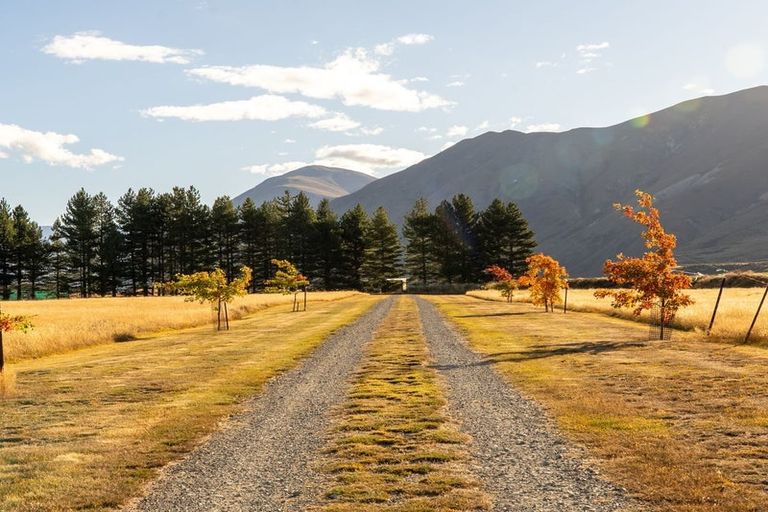 Photo of property in 160d Manuka Terrace, Ben Ohau, Twizel, 7999